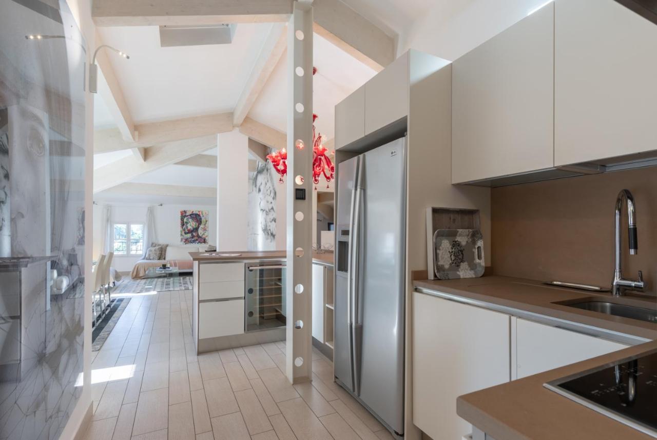 Appartement Delice A Saint-Tropez Exterior foto